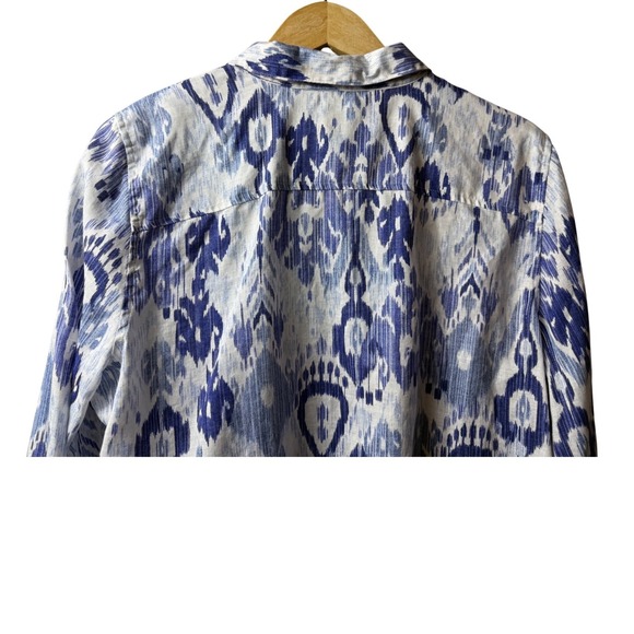 Chico's Womens No Iron Linen Ikat Print Button Down Shirt Blue White Size 3XL - Picture 9 of 14